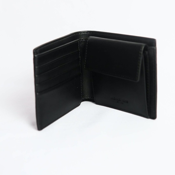 Michael Kors Cooper Billfold Wallet W/Coin Pocket - Picture 3 of 5
